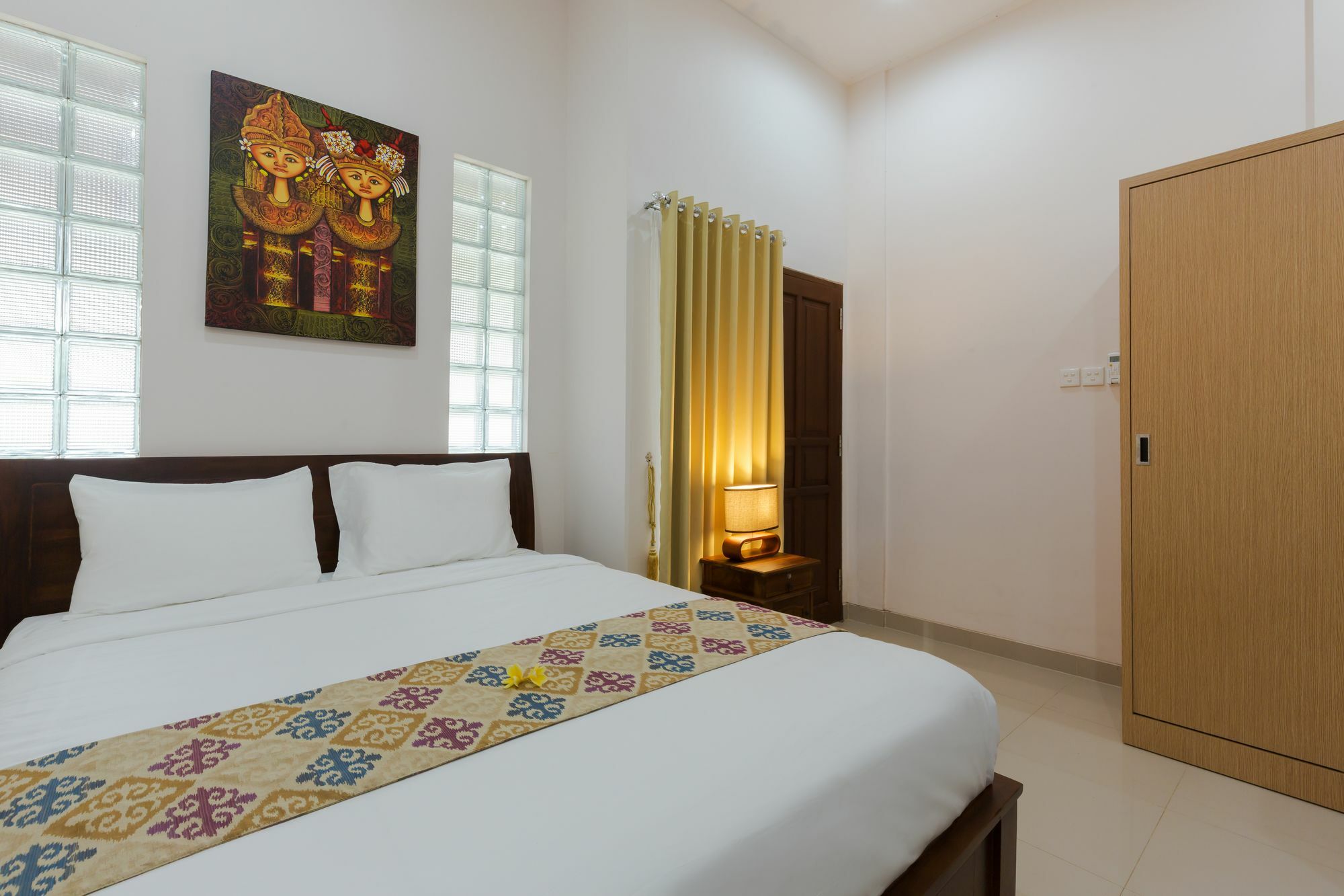 Kubal Bed And Living Hotel Seminyak  Ngoại thất bức ảnh