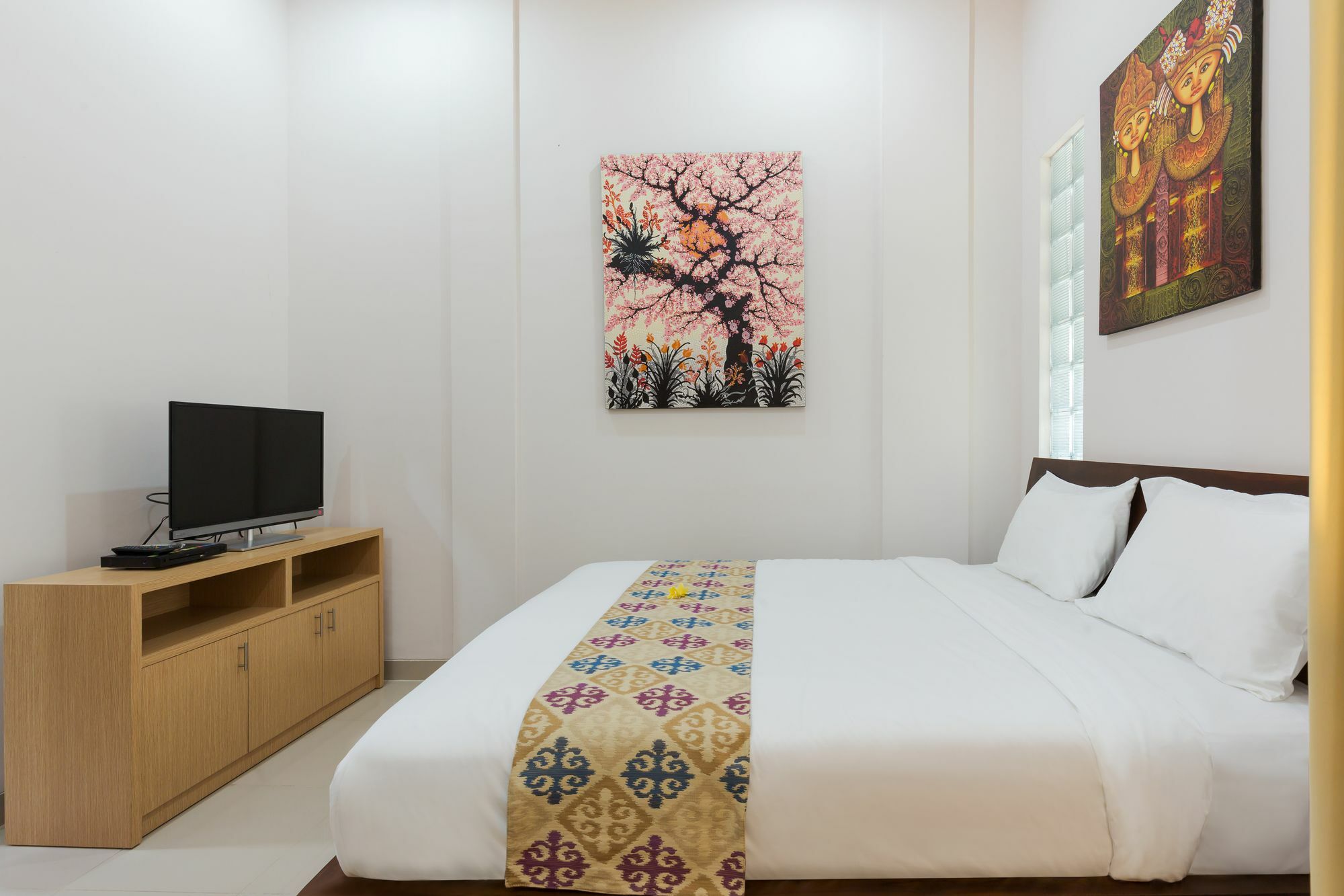 Kubal Bed And Living Hotel Seminyak  Ngoại thất bức ảnh